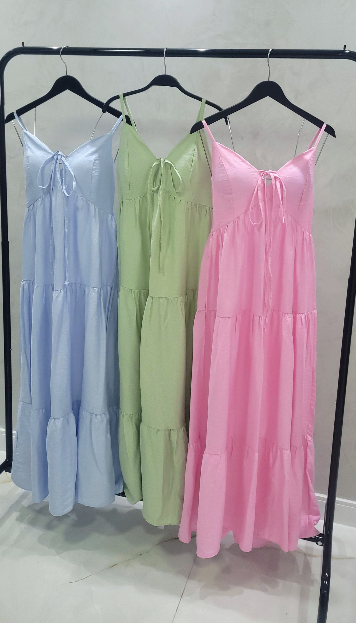 Vestido de alça com Saia Três Marias - Conforto e Charme em Cada Detalhe - Imagem 7