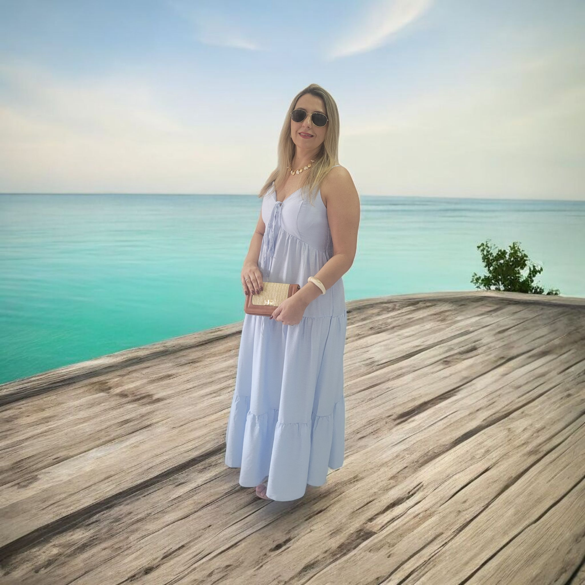 Vestido de alça com Saia Três Marias - Conforto e Charme em Cada Detalhe